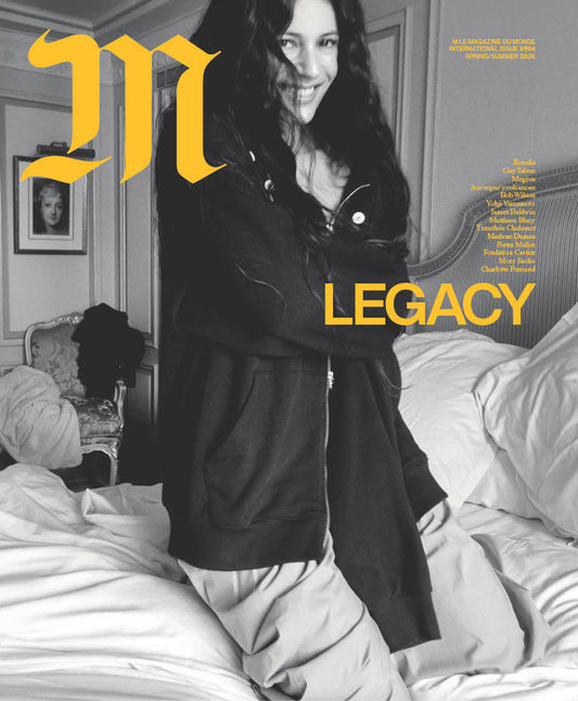 M International N°4