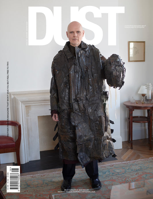 Dust N°28
