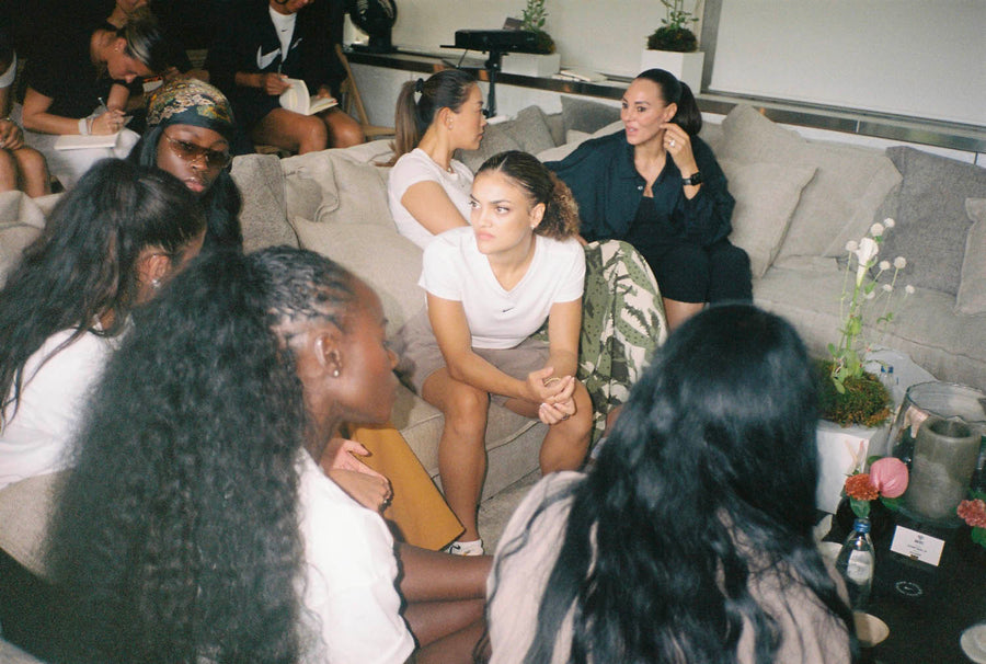A Magazine Curated For N°SP6