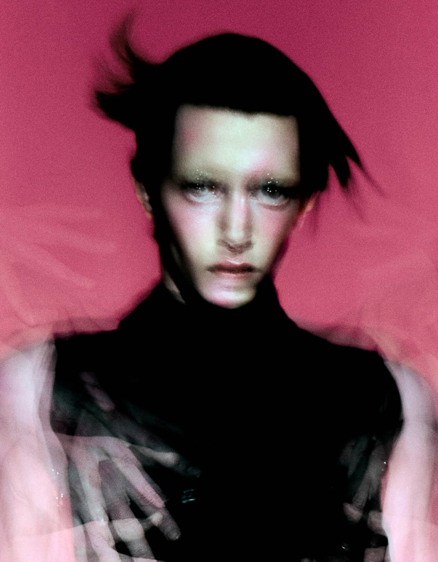 A Magazine Curated For N°SP6
